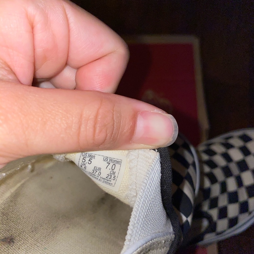 Vans - Picture 4 of 4